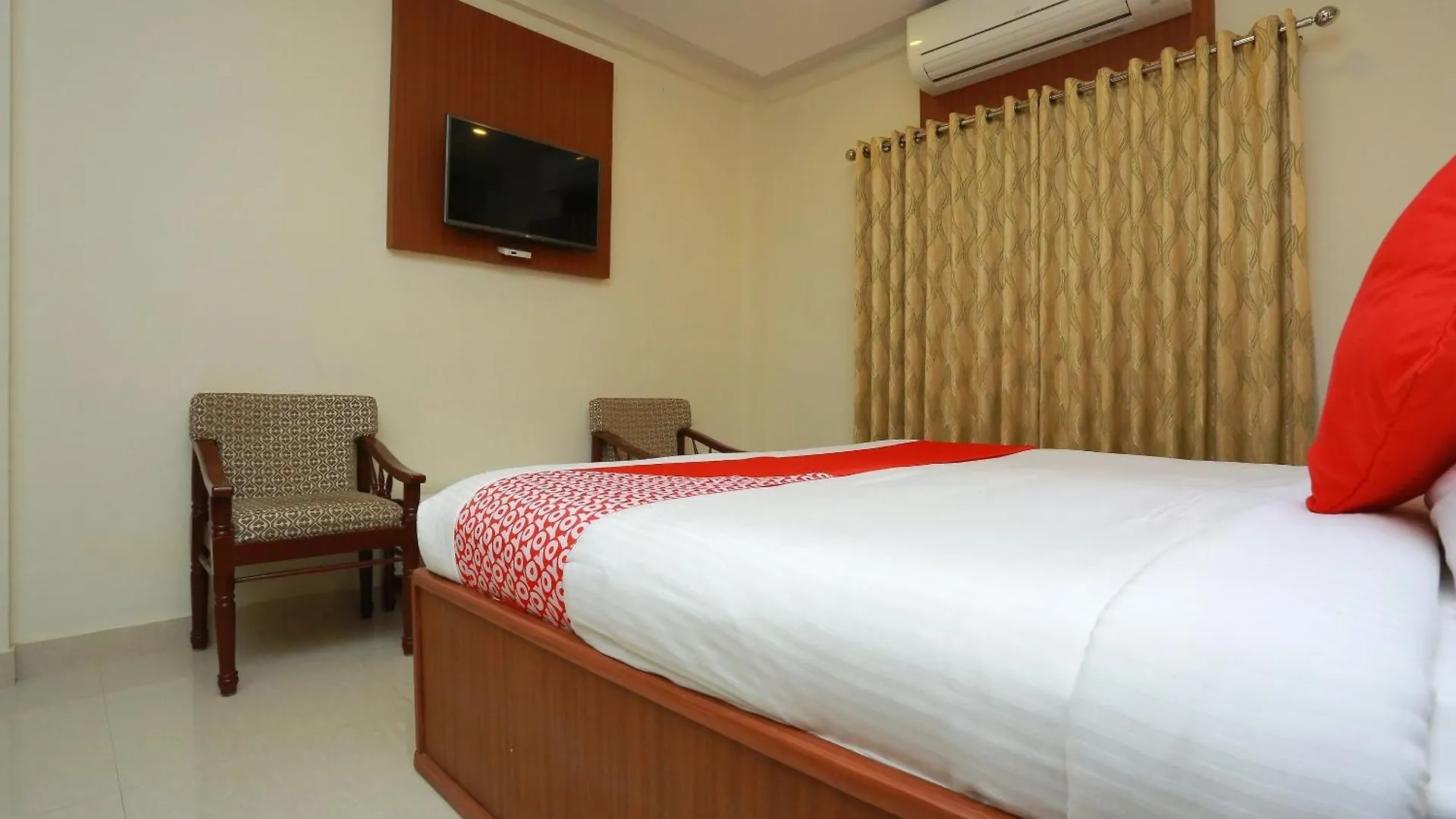 Capital O Kovilakam Residency Thrissur 3*,