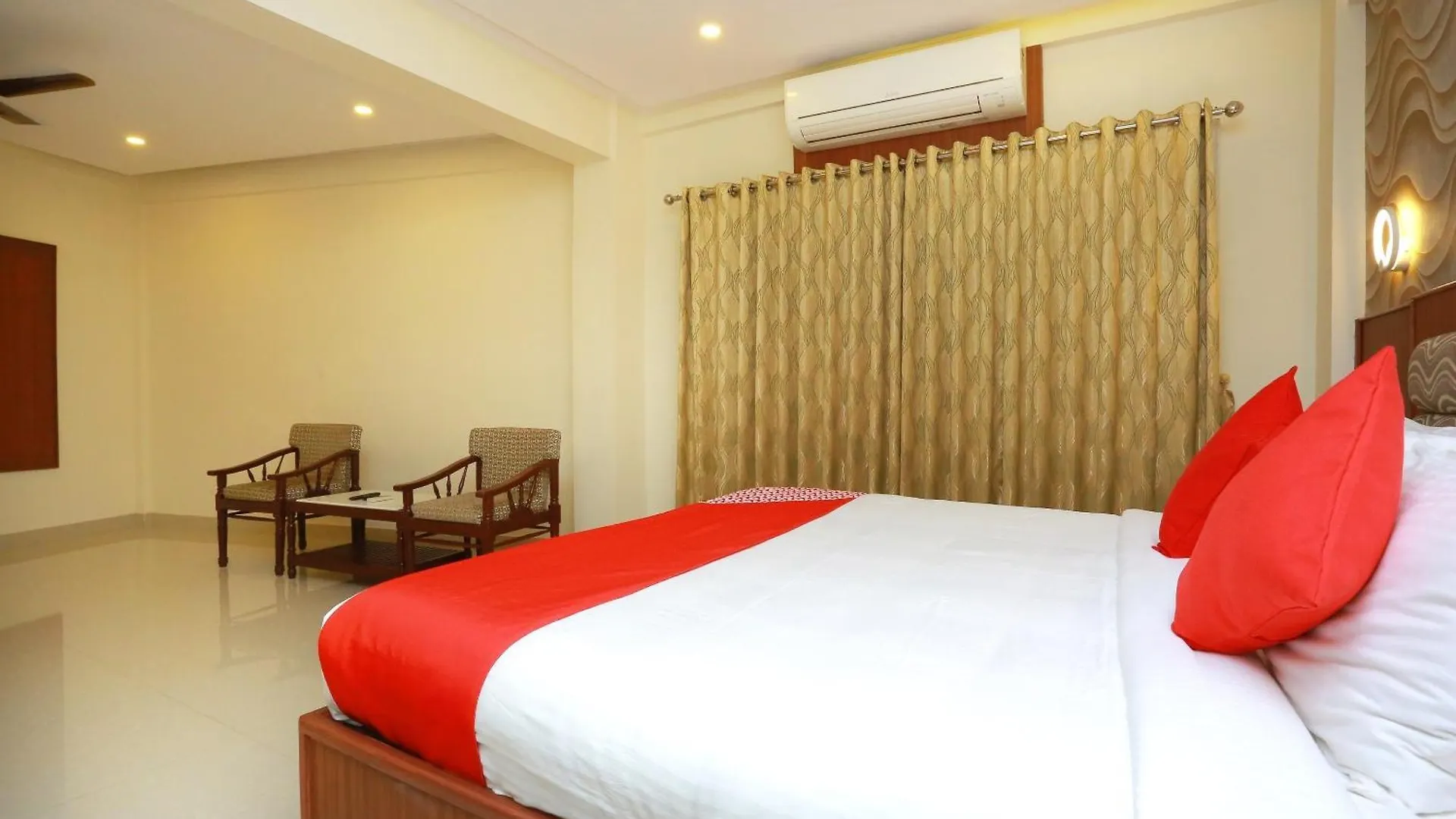 Capital O Kovilakam Residency Thrissur 3*,  India